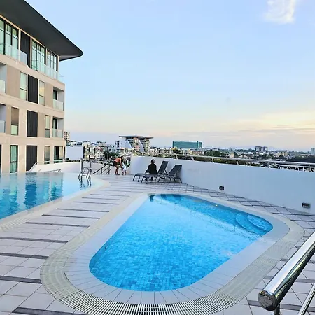 Cozy 2Br Apt Near Airport, Town & Vivacity Mall Kuching Exterior photo
